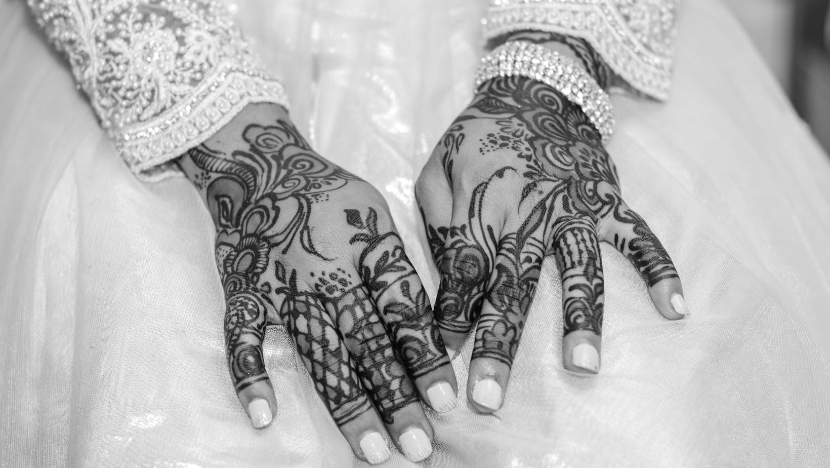 stylish:oslq_xdfj1a= mehendi design