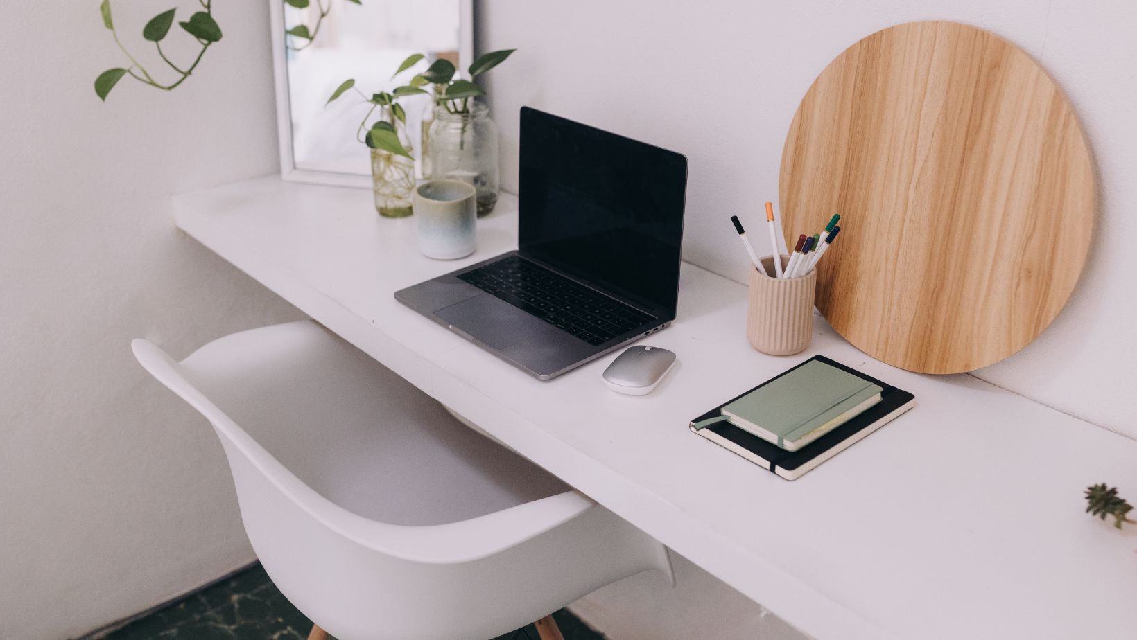Minimalism: Why Owning Less Can Make You Happier