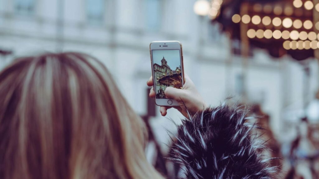 Can TikTok Creators Become Investors? The Trend Emerging Now