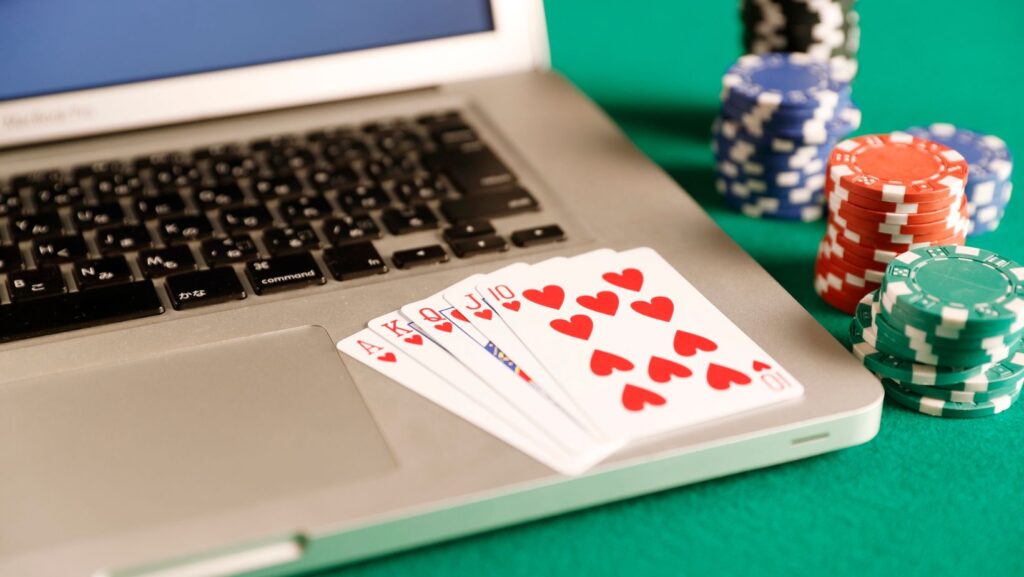 The Evolution of Spades: From Classic Card Tables to Digital Screens