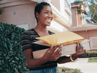What You Need to Know Before Shipping Electronics or Gadgets to Italy