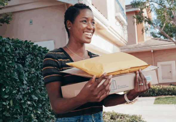 What You Need to Know Before Shipping Electronics or Gadgets to Italy