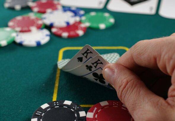 What You Gain When Learning To Play Poker