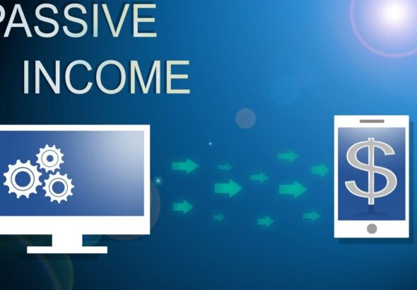 How to Earn Passive Income From Your Phone: 8 Best Apps