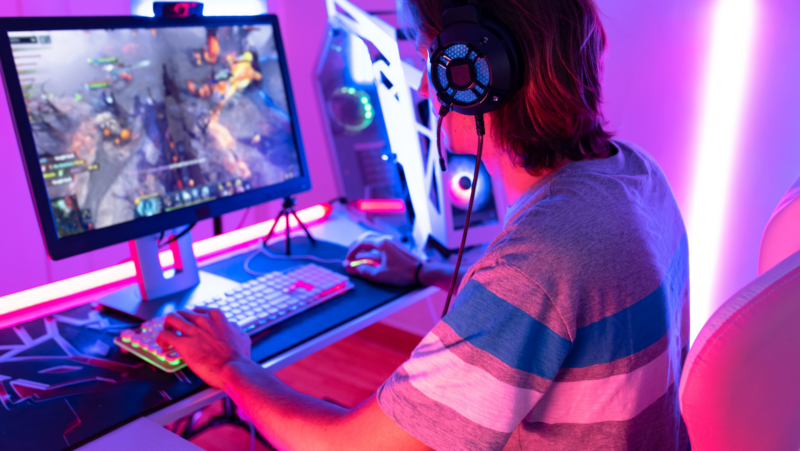 The Evolution of Instant-Play Games on the Internet